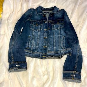 Medium stretch dark wash denim jacket
